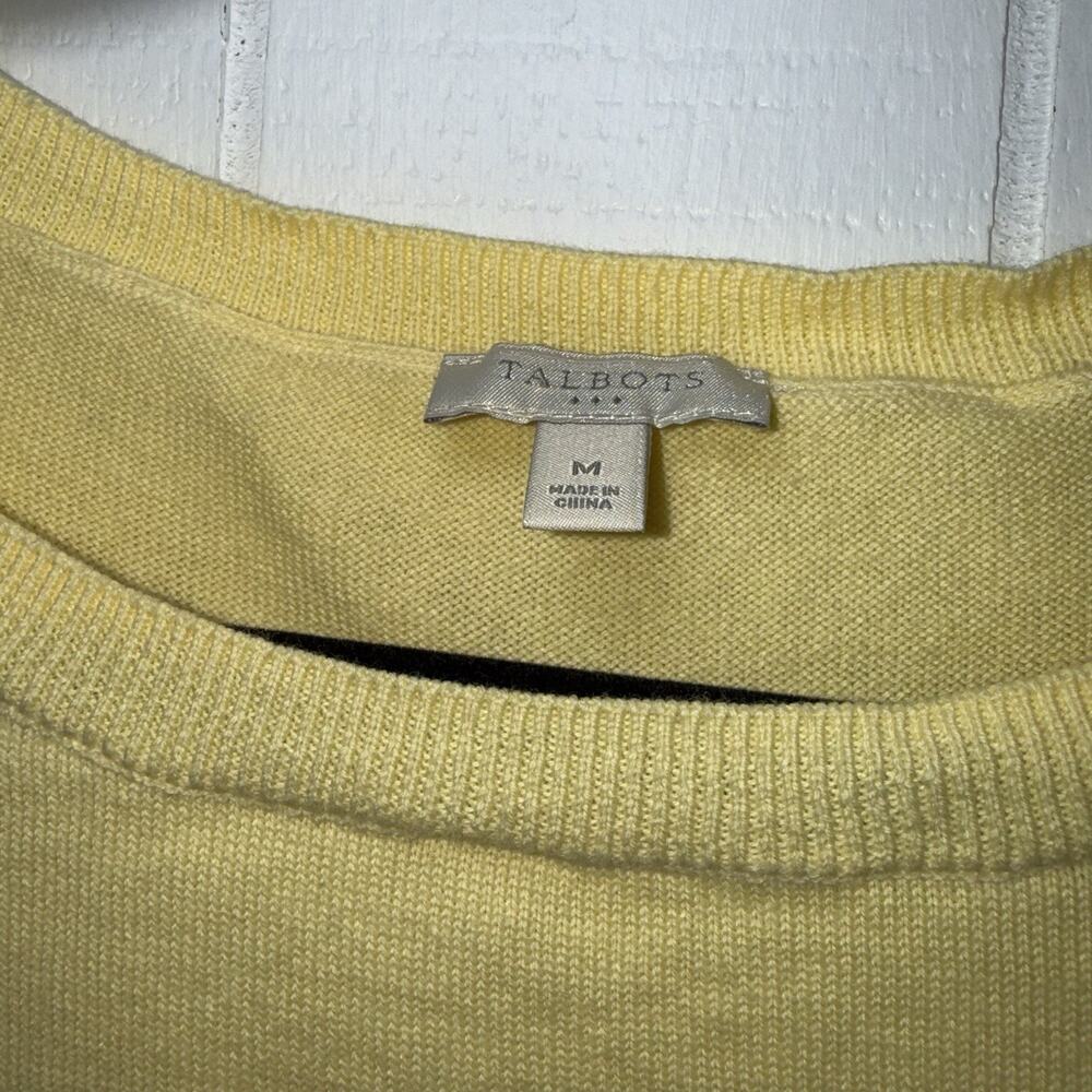 Talbots Women’s Yellow Hummingbird Sweater Size Medium - Picture 4 of 5